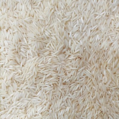 Detailed close-up view of basmati rice grains displaying texture and uniformity.