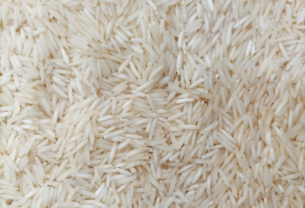 Detailed close-up view of basmati rice grains displaying texture and uniformity.